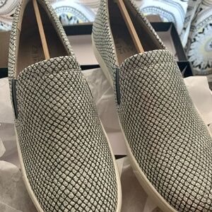 Naturalizer Marianne Blue Snake Slip-on Sneaker Loafer Size 8 New In Box NWT